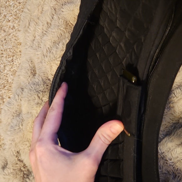 Vera Bradley Classic Black Quilted Shoulder Bag Purse - Picture 4 of 6